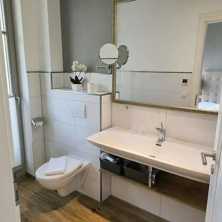 In Pauline No 8 Goehren (Ruegen)